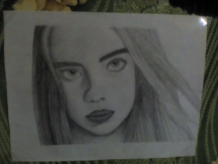 Продаю рисунок карандашом. 