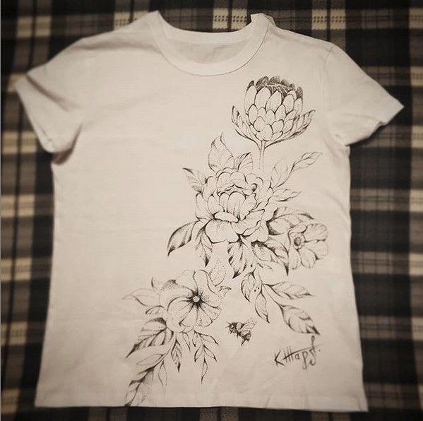 Футболка, цветы