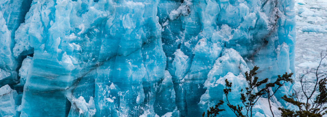 Main aea5010f093385592d432638d34a4efb